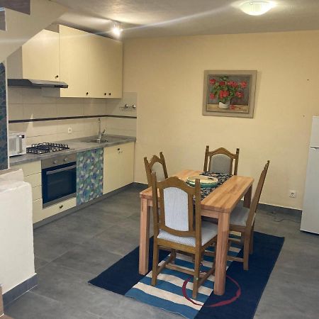 Relax And Explore, Alva Apartment Solin Extérieur photo